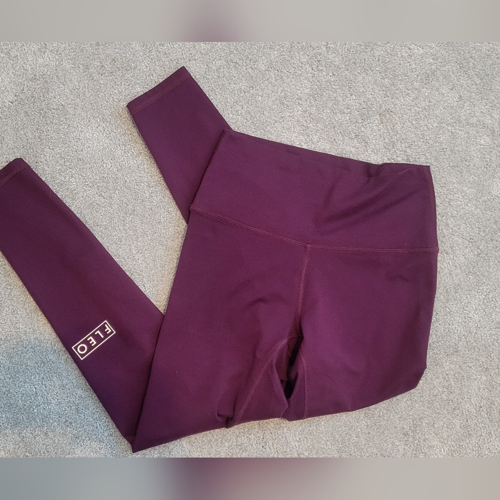 Fleo Plum Purple Leggings